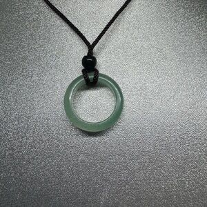Elegant Green Pendant Necklace